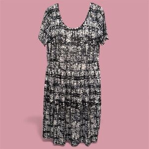 Black and White Patterned Dress